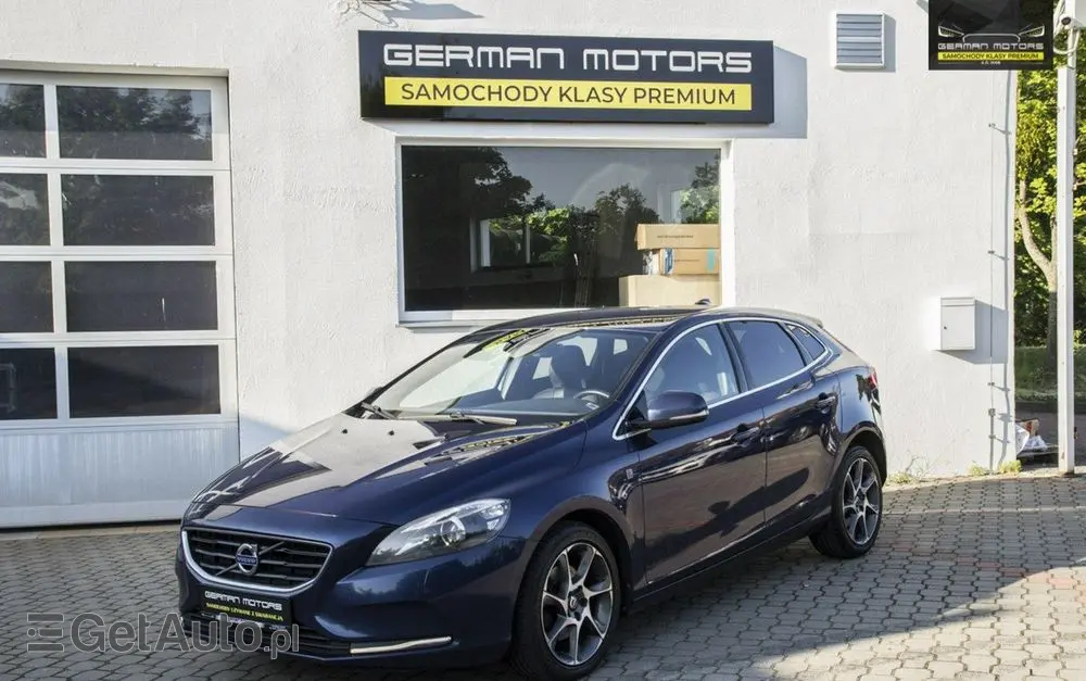 VOLVO V40 D3 Drive-E Ocean Race