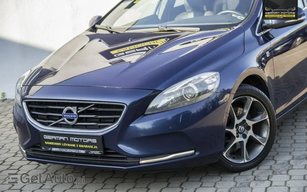 VOLVO V40 D3 Drive-E Ocean Race