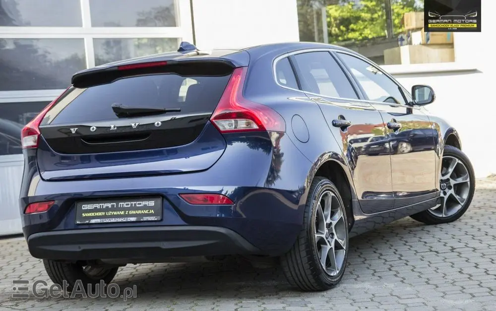 VOLVO V40 D3 Drive-E Ocean Race