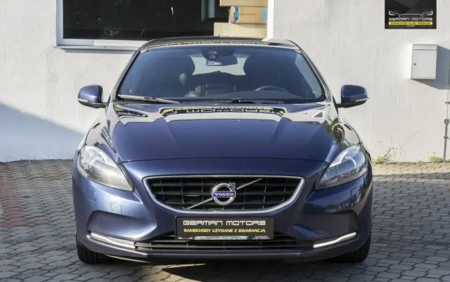 VOLVO V40 D3 Drive-E Ocean Race