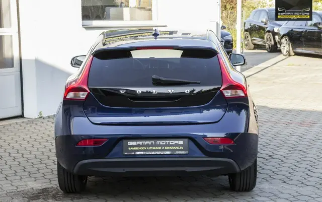 VOLVO V40 D3 Drive-E Ocean Race