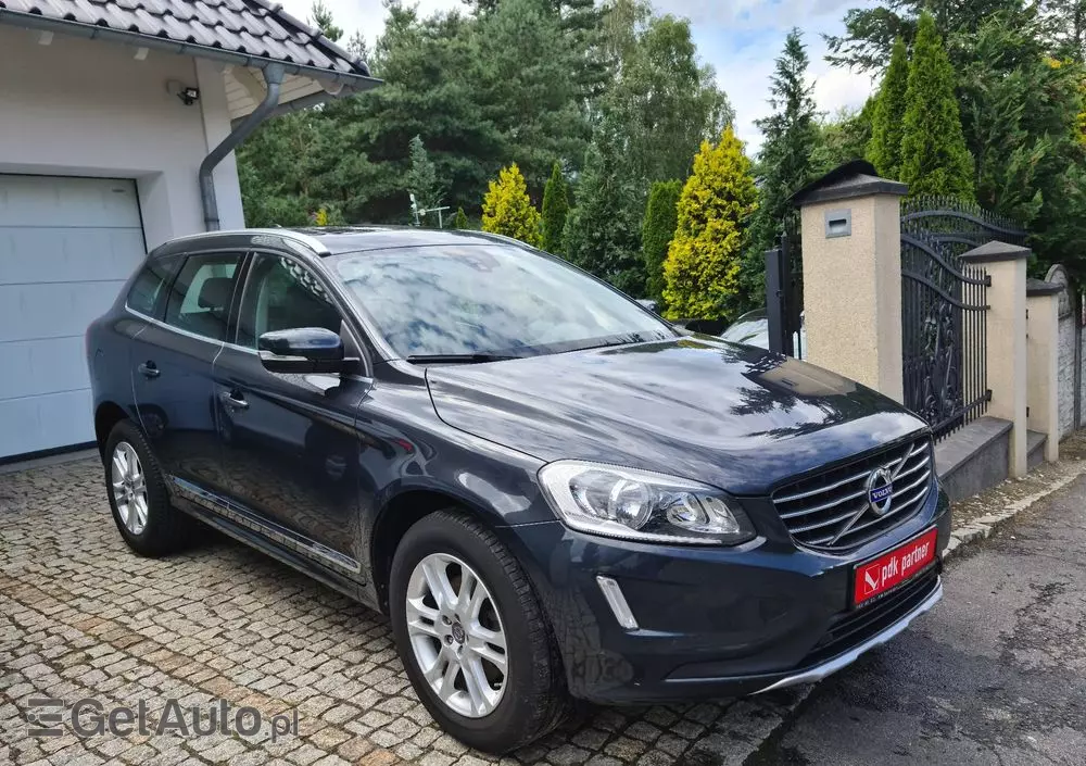 VOLVO XC 60 D3 Momentum