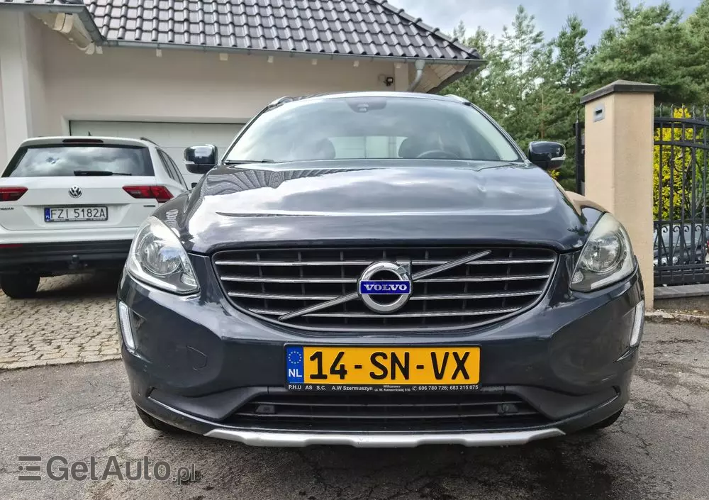 VOLVO XC 60 D3 Momentum