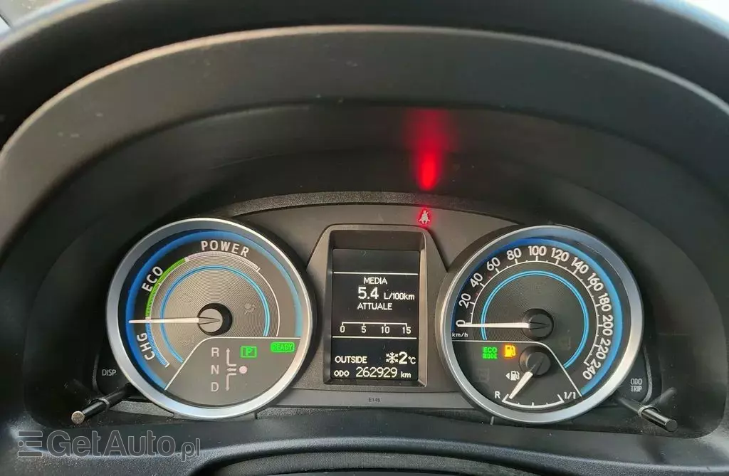 TOYOTA Auris 1.8 VVT-i (136 KM) Hybrid E-CVT