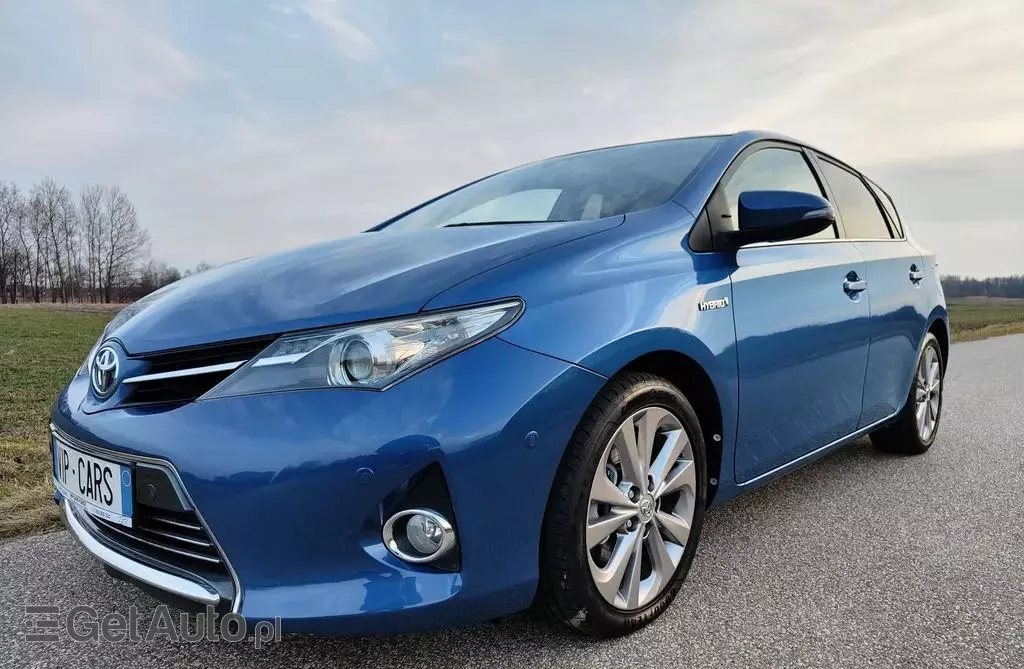 TOYOTA Auris 1.8 VVT-i (136 KM) Hybrid E-CVT