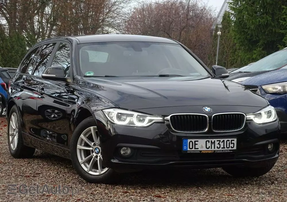 BMW Seria 3 318d Touring