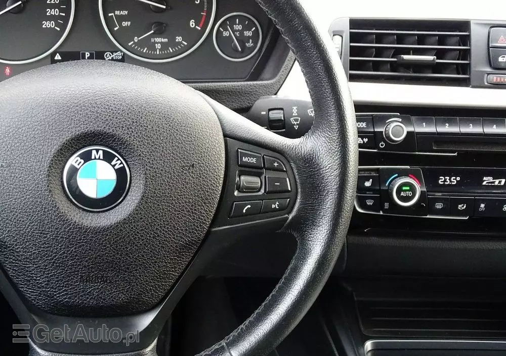 BMW Seria 3 318d Touring