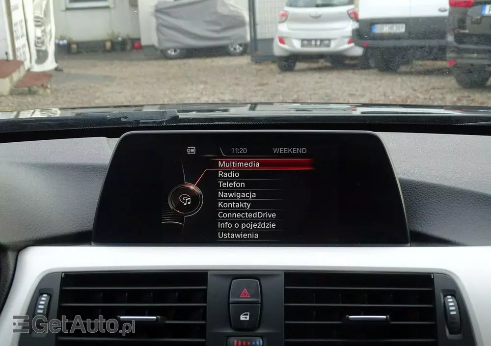 BMW Seria 3 318d Touring