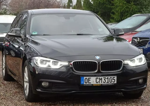 BMW Seria 3 318d Touring