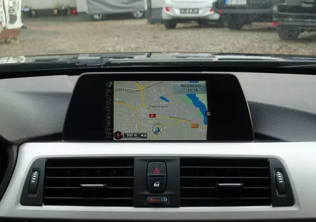 BMW Seria 3 318d Touring