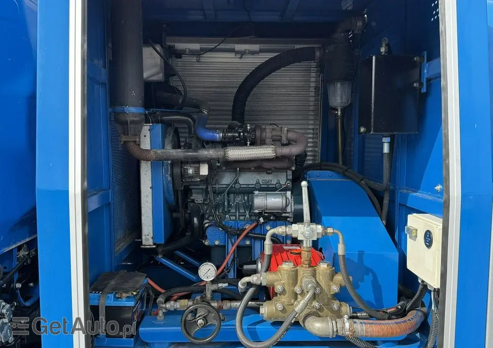 MITSUBISHI Canter 7C18 3.0/150 KM Asenizcyjny 