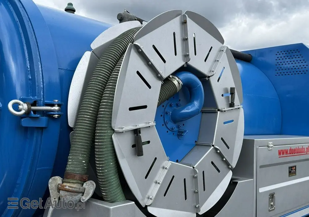 MITSUBISHI Canter 7C18 3.0/150 KM Asenizcyjny 