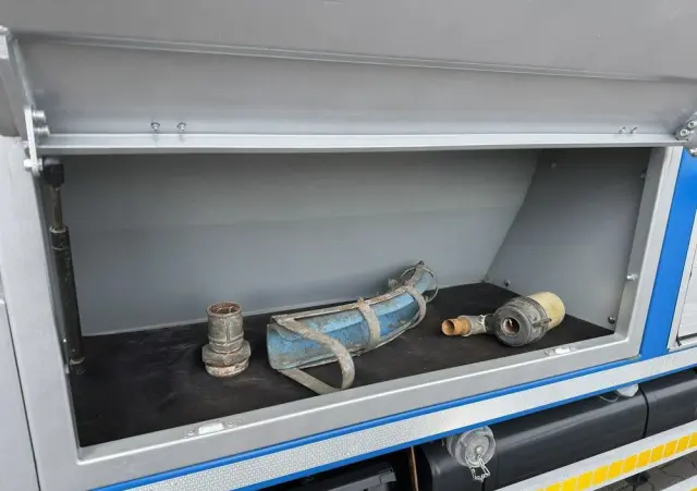 MITSUBISHI Canter 7C18 3.0/150 KM Asenizcyjny 