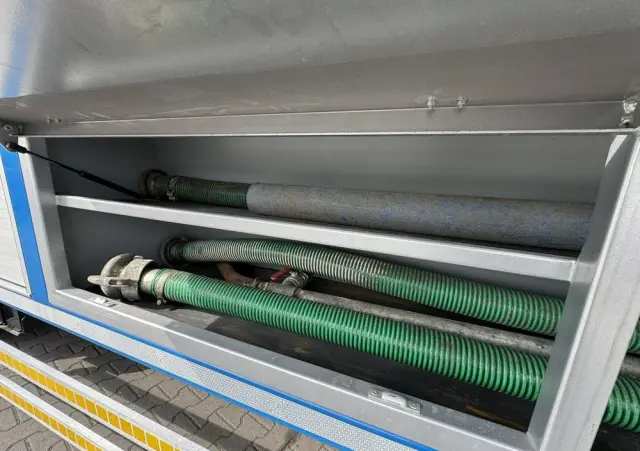 MITSUBISHI Canter 7C18 3.0/150 KM Asenizcyjny 