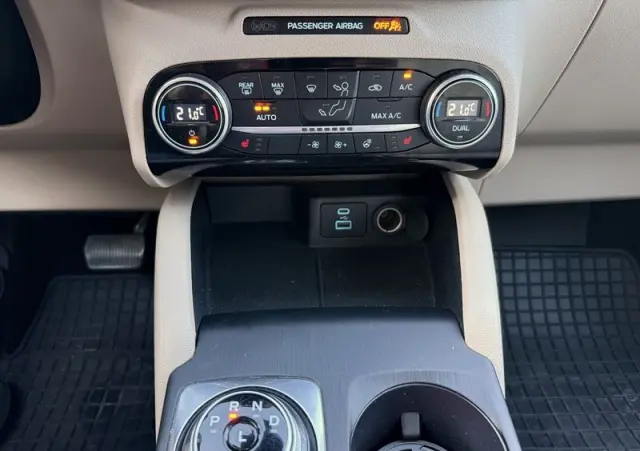 FORD Escape 