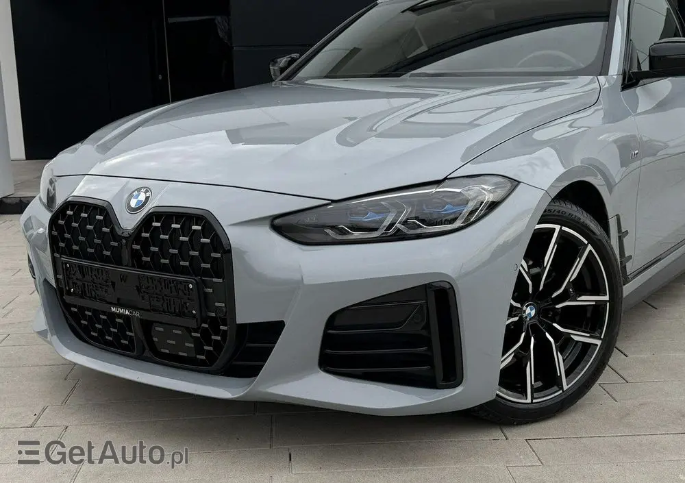 BMW Seria 4 420d xDrive Sport-Aut M Sport