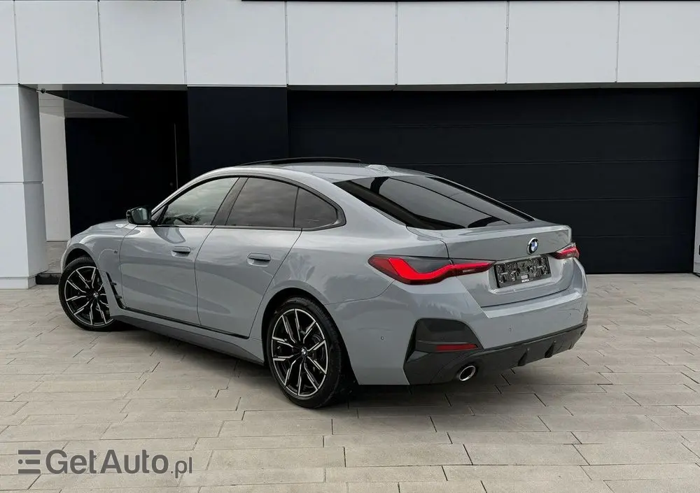 BMW Seria 4 420d xDrive Sport-Aut M Sport