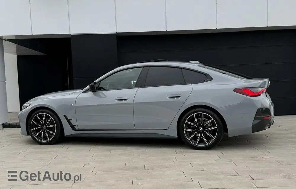 BMW Seria 4 420d xDrive Sport-Aut M Sport