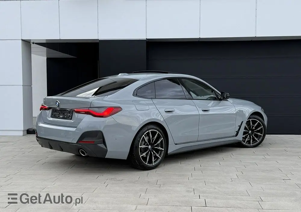 BMW Seria 4 420d xDrive Sport-Aut M Sport