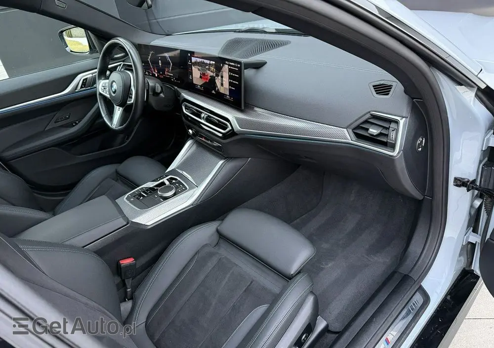 BMW Seria 4 420d xDrive Sport-Aut M Sport