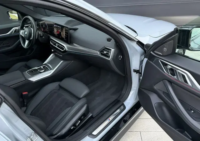 BMW Seria 4 420d xDrive Sport-Aut M Sport