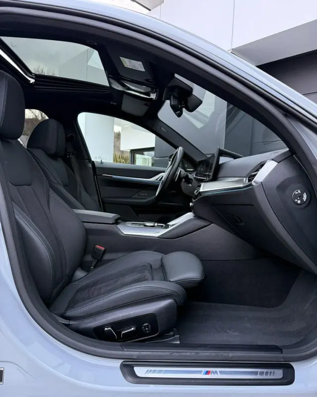 BMW Seria 4 420d xDrive Sport-Aut M Sport