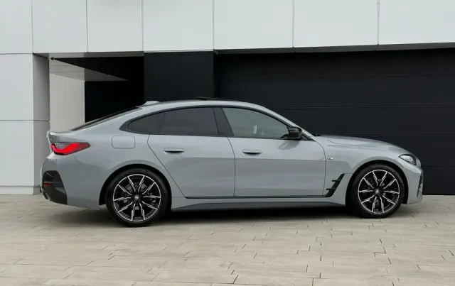 BMW Seria 4 420d xDrive Sport-Aut M Sport