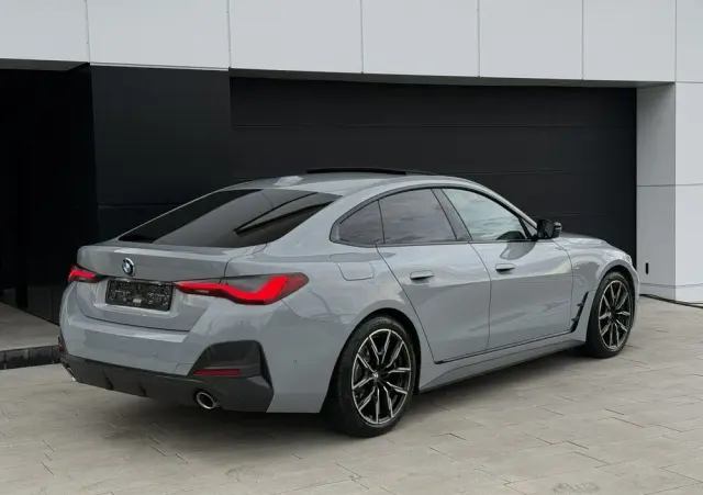 BMW Seria 4 420d xDrive Sport-Aut M Sport