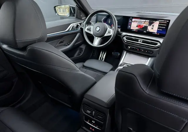 BMW Seria 4 420d xDrive Sport-Aut M Sport