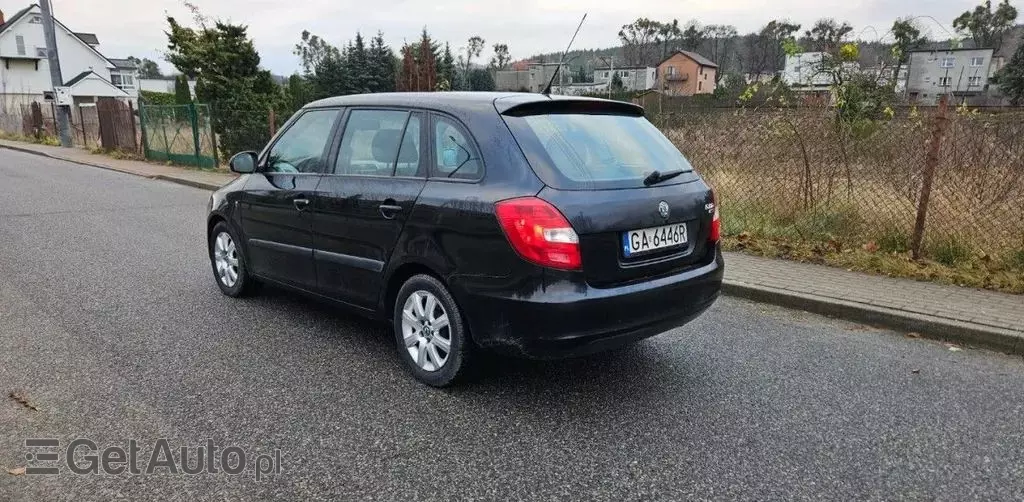 SKODA Fabia 