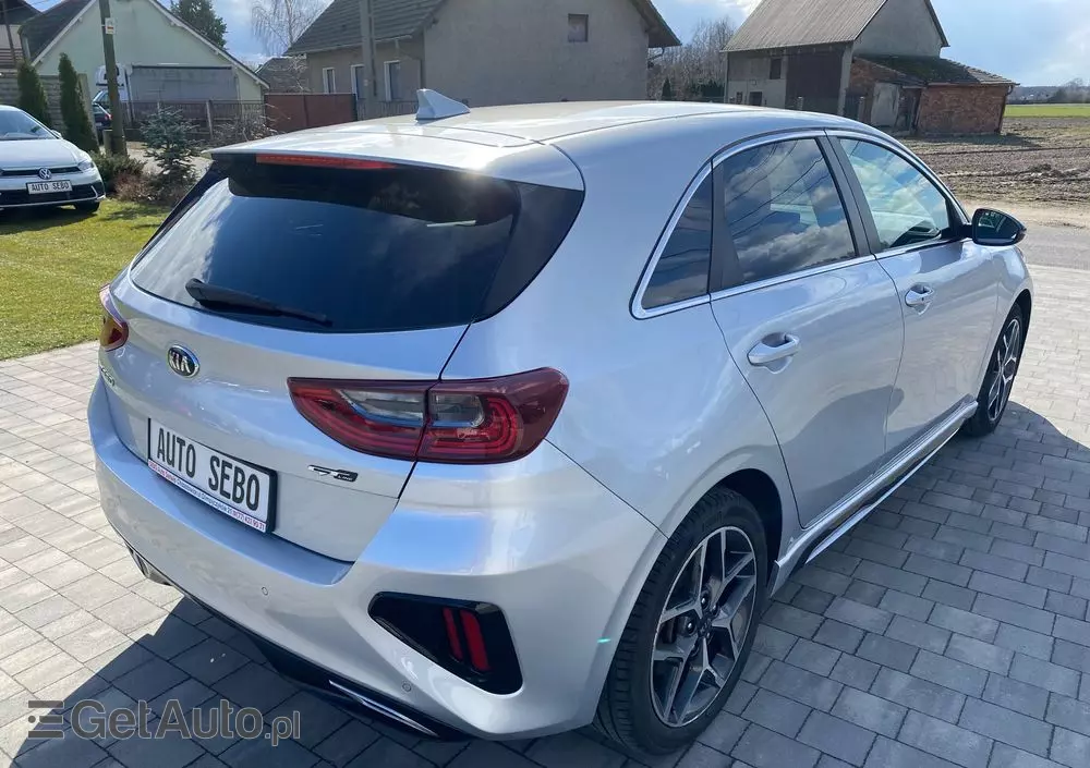 KIA Ceed 1.6 CRDi mHEV GT-Line