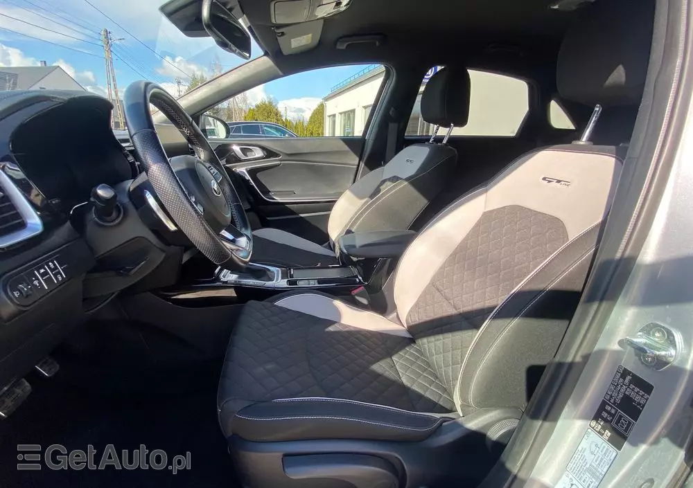 KIA Ceed 1.6 CRDi mHEV GT-Line