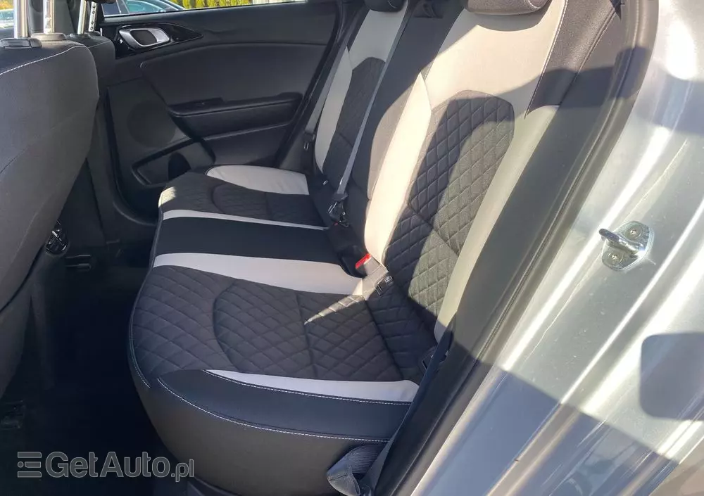 KIA Ceed 1.6 CRDi mHEV GT-Line