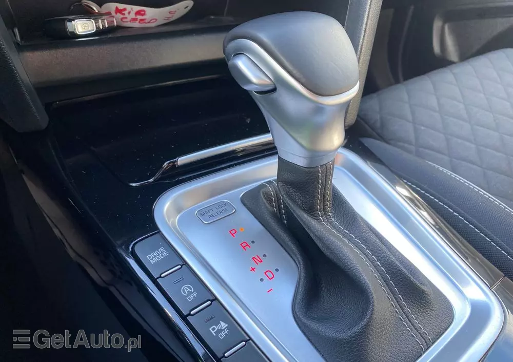 KIA Ceed 1.6 CRDi mHEV GT-Line