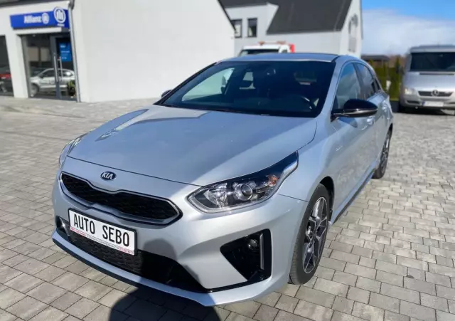 KIA Ceed 1.6 CRDi mHEV GT-Line