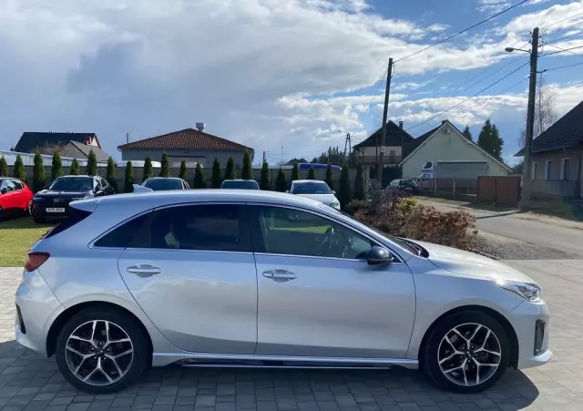 KIA Ceed 1.6 CRDi mHEV GT-Line