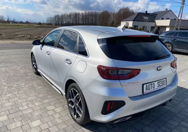 KIA Ceed 1.6 CRDi mHEV GT-Line