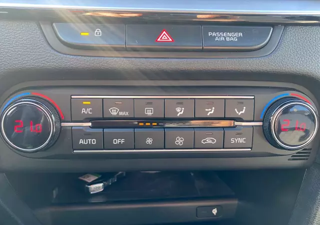 KIA Ceed 1.6 CRDi mHEV GT-Line