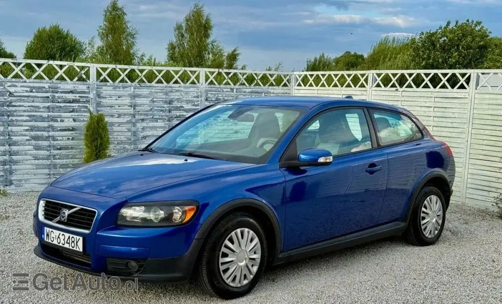 VOLVO C30 