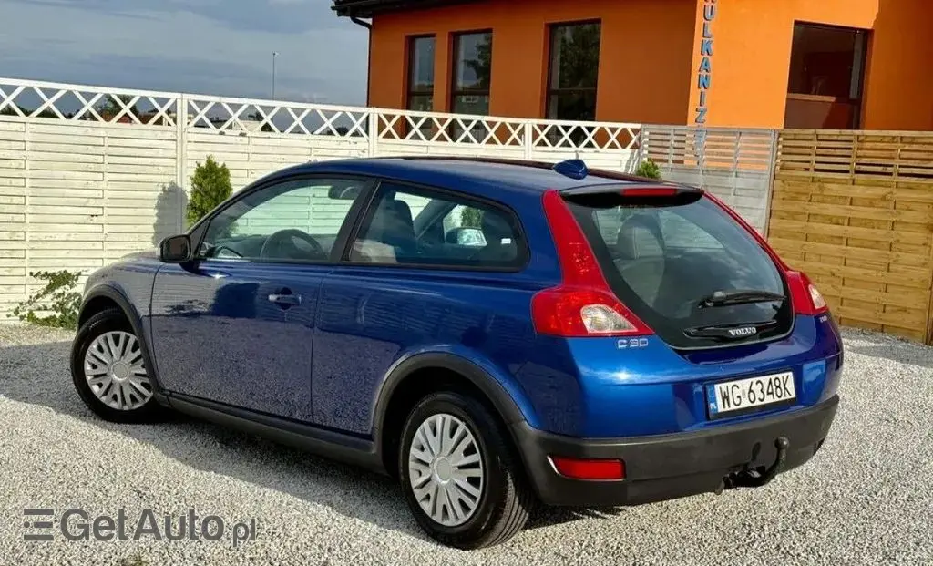 VOLVO C30 