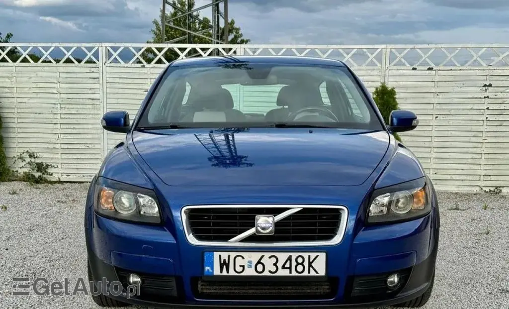 VOLVO C30 
