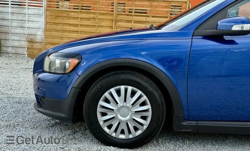 VOLVO C30 