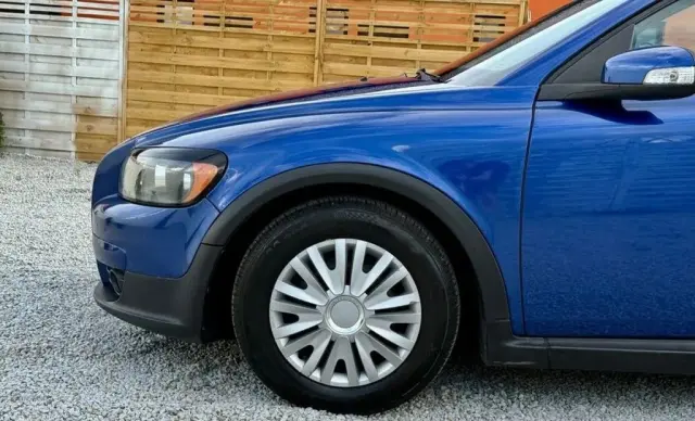 VOLVO C30 