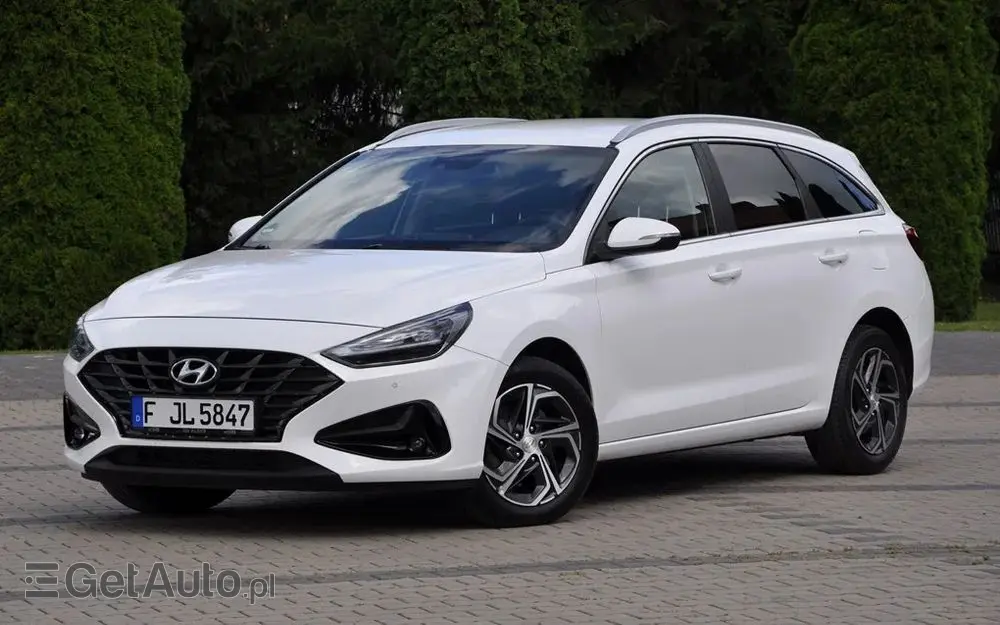 HYUNDAI I30 1.6 CRDI DCT Select