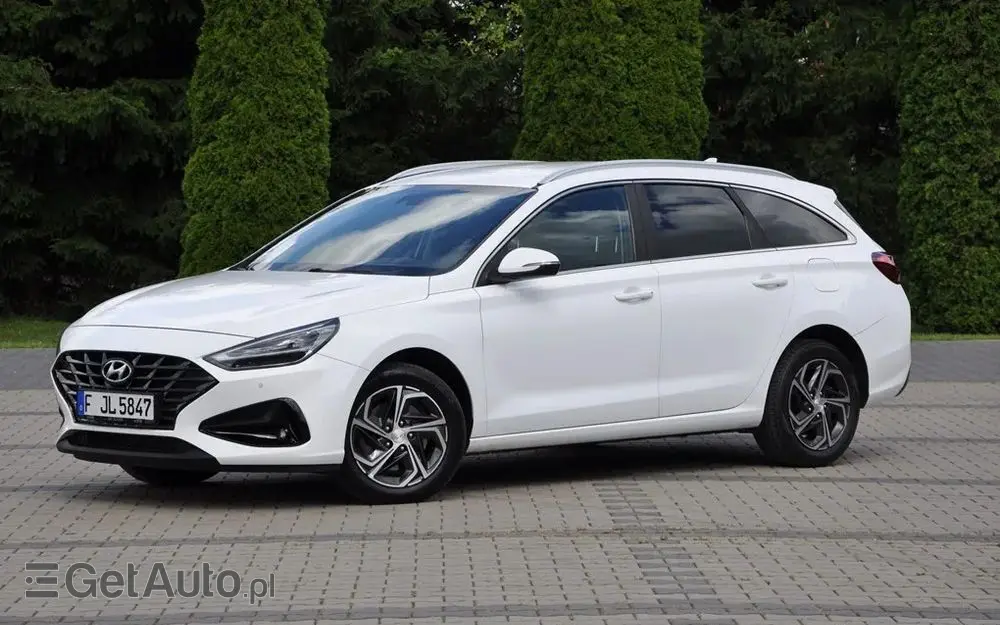 HYUNDAI I30 1.6 CRDI DCT Select