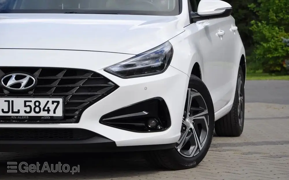 HYUNDAI I30 1.6 CRDI DCT Select