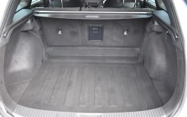 HYUNDAI I30 1.6 CRDI DCT Select