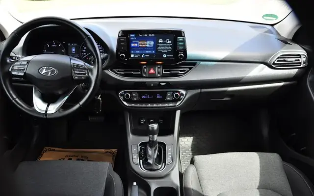 HYUNDAI I30 1.6 CRDI DCT Select