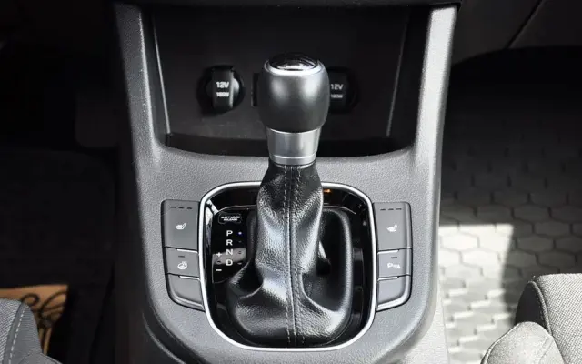 HYUNDAI I30 1.6 CRDI DCT Select