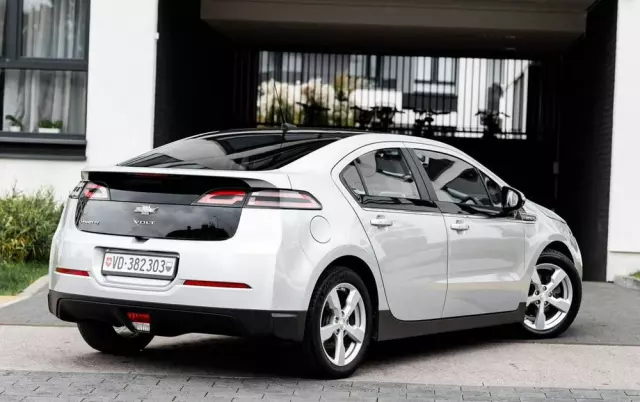 CHEVROLET Volt 